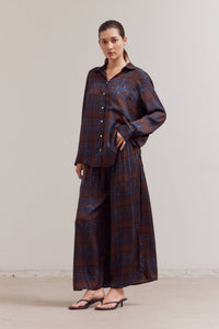 Gloss & Glam Button Up