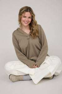 HOODED V NECK RAW EDGE LONG SLEEVE MOCHA