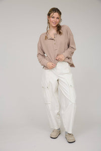 Sunday Stroll Henley - Beige